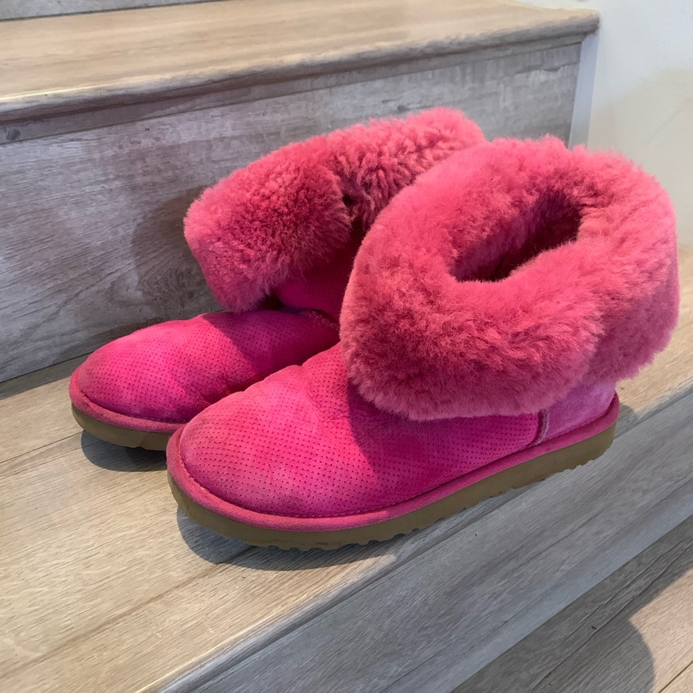Hot Pink Ugg Boots Size 8